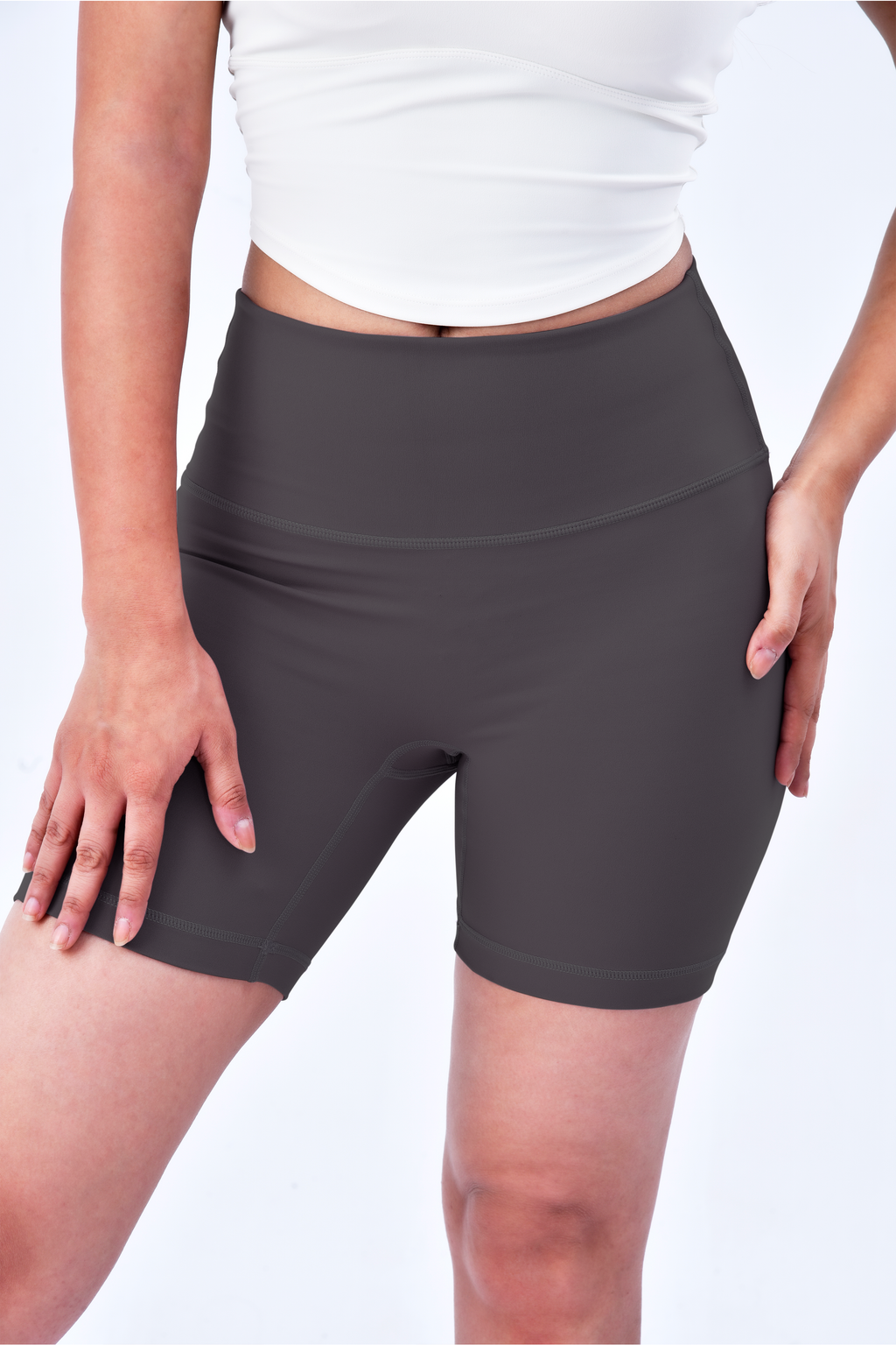 BIKER SHORTS - TEA BROWN