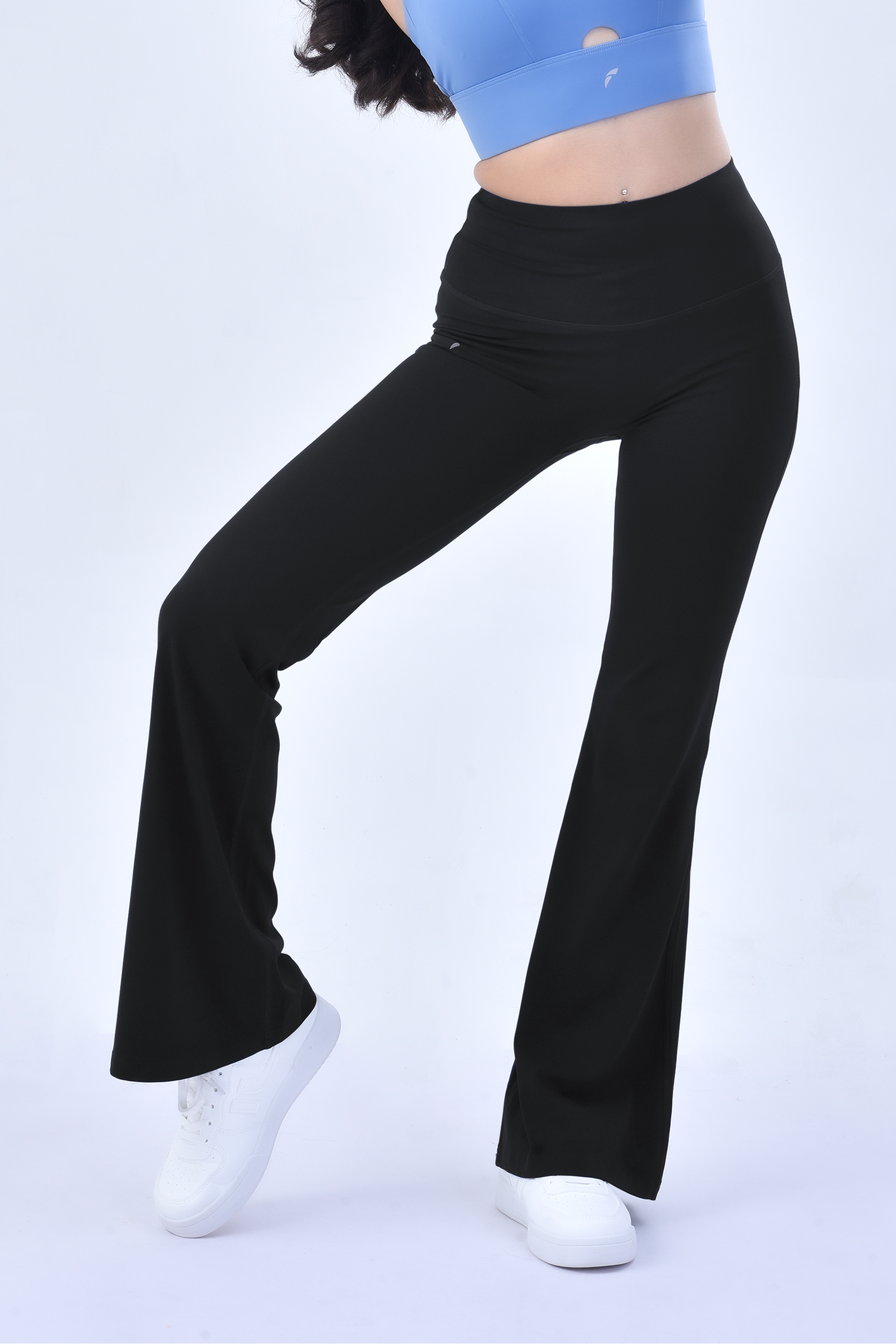 FIT FLARE PANTS - CLASSIC BLACK