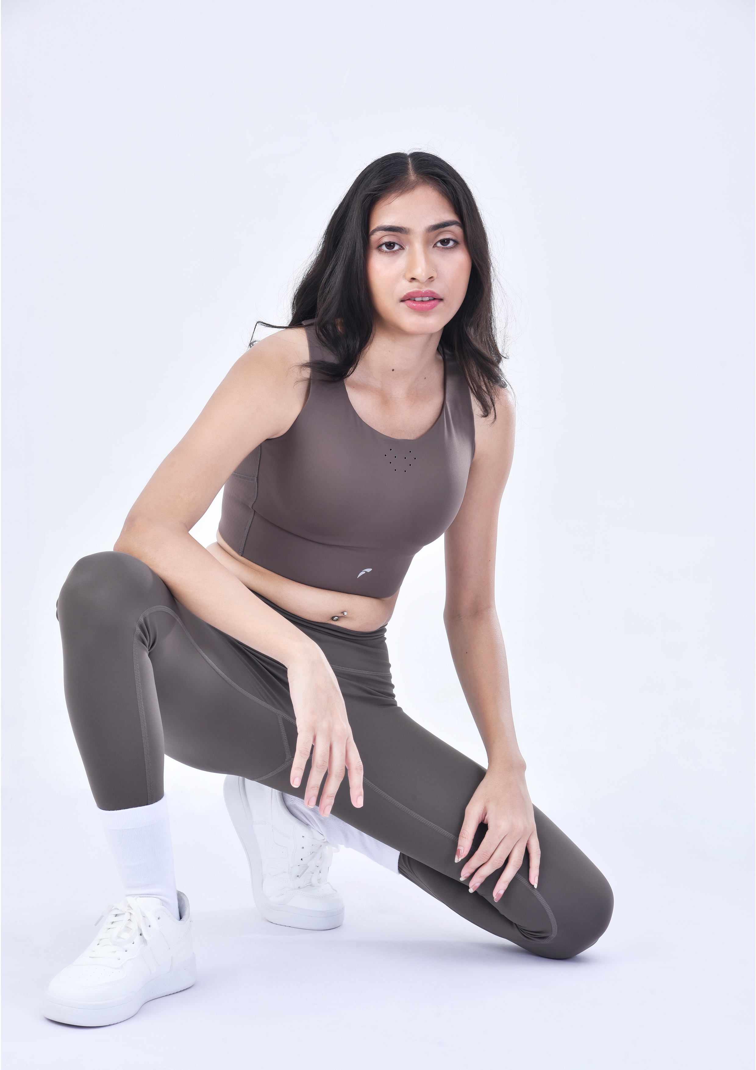 AEROLIFT SPORTS BRA - MOCHA MIST