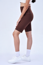 ELEVATE SHORTS - CHESTNUT BROWN
